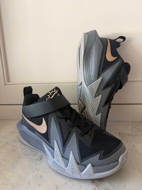 Boys Nike Basketball Shoes
